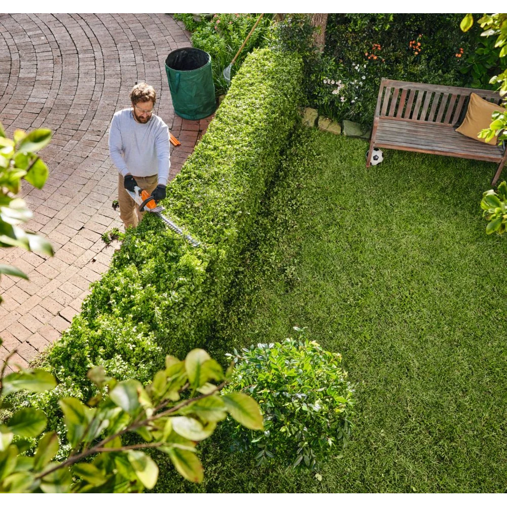 Kit Tosasiepi a Batteria STIHL HSA 40 con 2 Batterie e Caricabatteria - Image 6